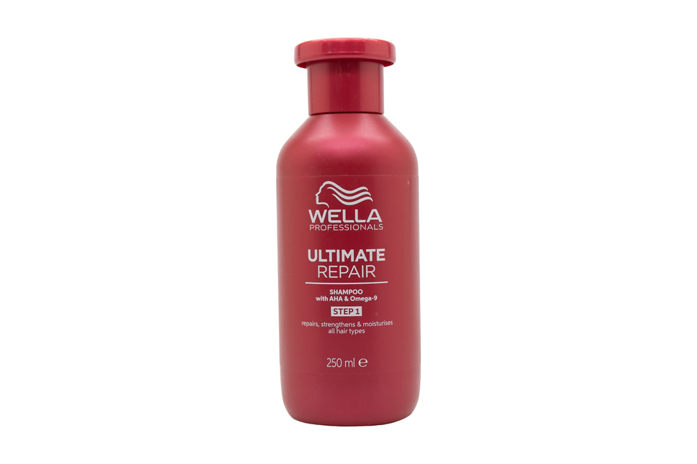Wella Professionals Ultimate Repair Shampoo 250ml
