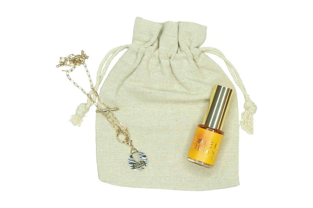 Lalique Soleil Vibrant Gift Set 15ml EDP + Necklace + Bag